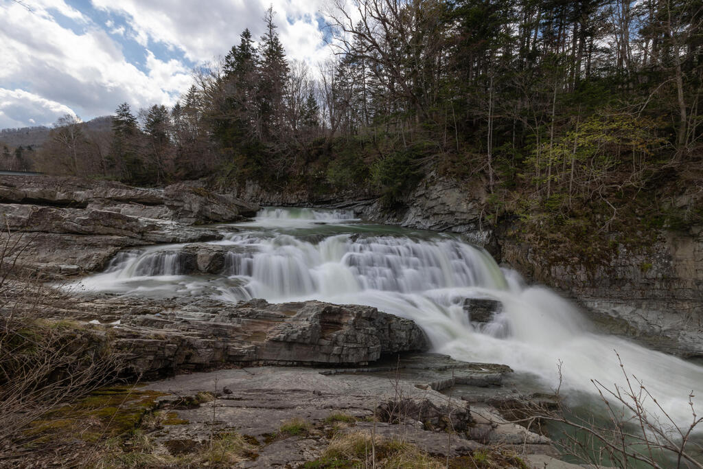 Sandanaki waterfalls (Photo: Rafi Koren) מפלי Sandanaki