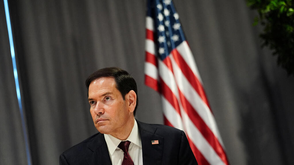 Secretary of State Marco Rubio (Photo: Julia Demaree Nikhinson/ Reuters) מרקו רוביו מזכיר המדינה האמריקני בפסגה של נאט"ו בשוודיה