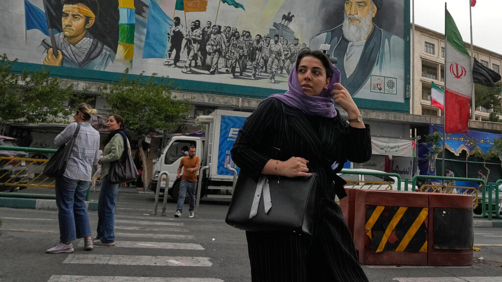 Tehran (Photo: Vahid Salemi/AP) טהרן