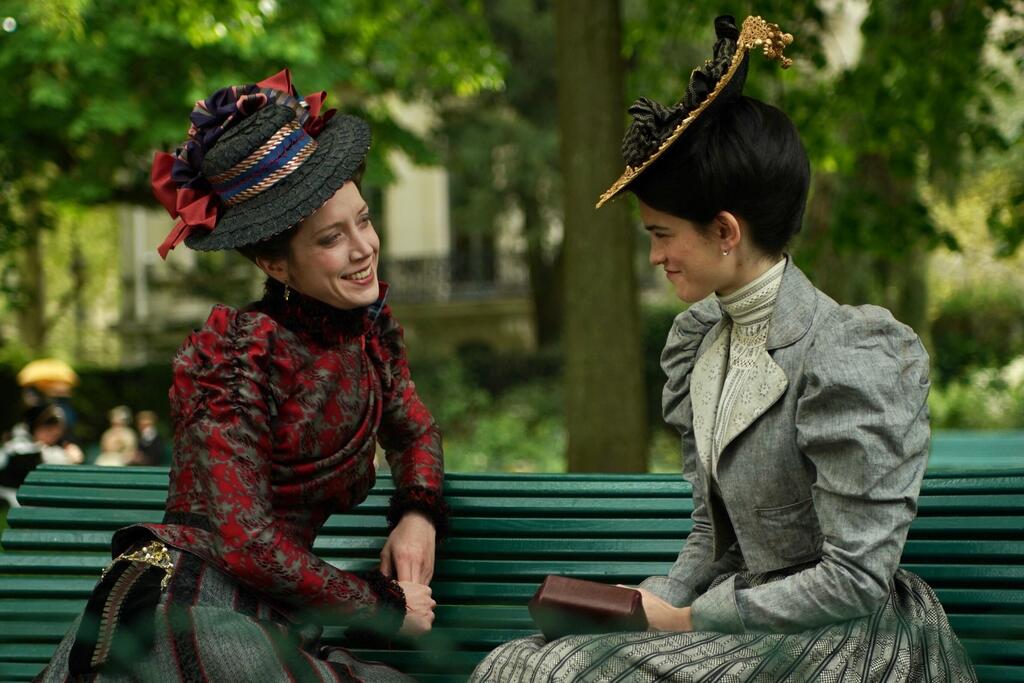 “I always wanted to work on a film from that period.” From Colors of Time (Photo: Courtesy of Lev Cinemas) מתוך "צבעי הזמן"
