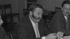 Bruce McKenzie (Photo: Renate Patzek) ברוס מקנזי (שני משמאל)