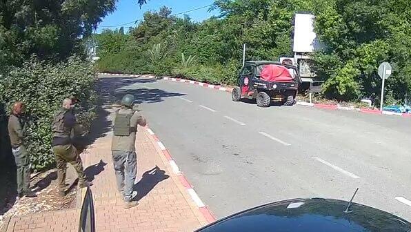 חברי כיתת  הכוננות בשומרה רודפים בנשקים שלופים אחרי רחפן נפץ