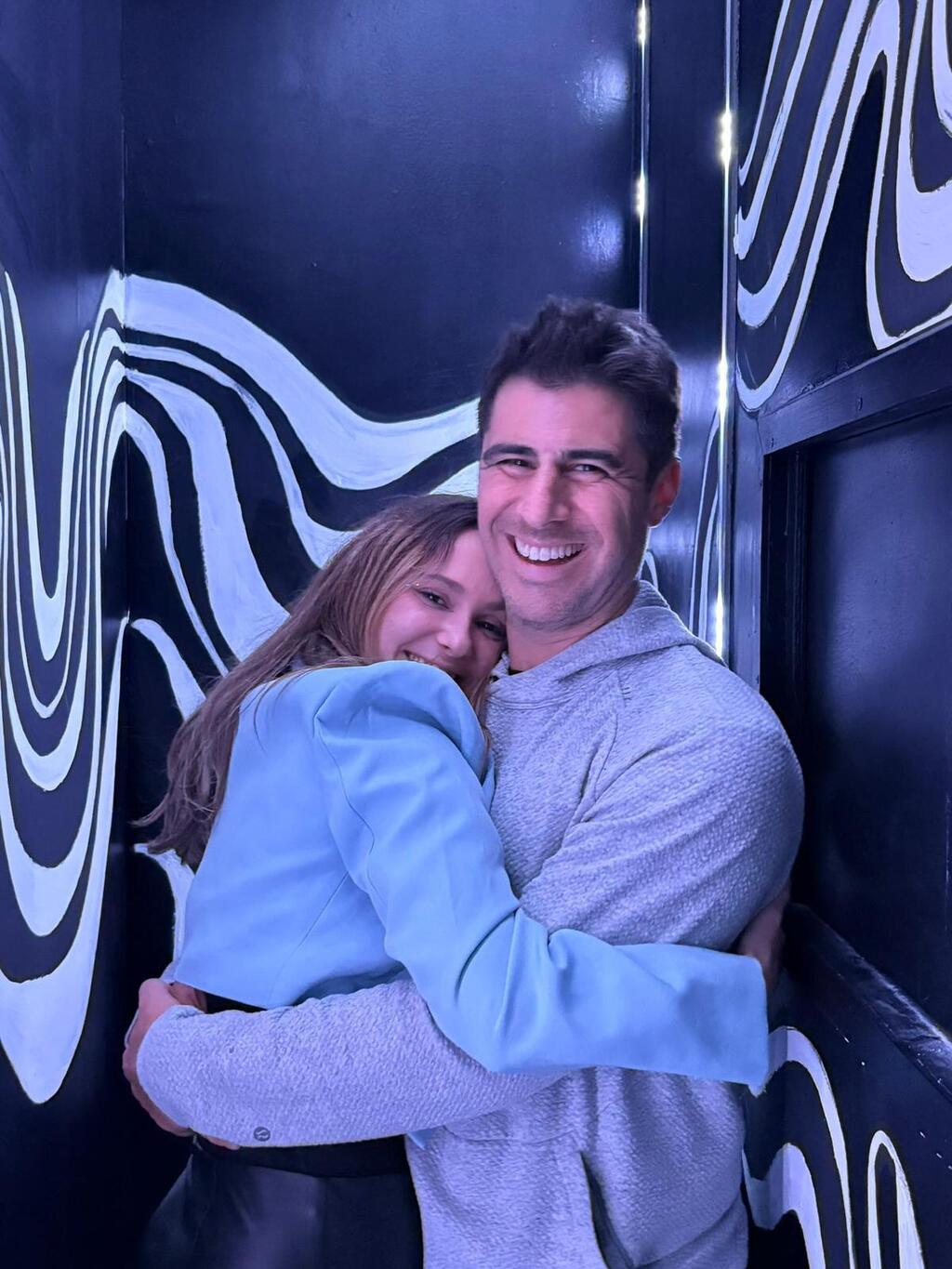 ליעד אגמון והשחקנית מאי קורץ (פרטי) ליעד אגמון והשחקנית מאי קורץ