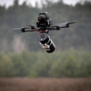 רחפן עם סיב אופטי מדגם FPV אוקראינה קייב 29 בינואר