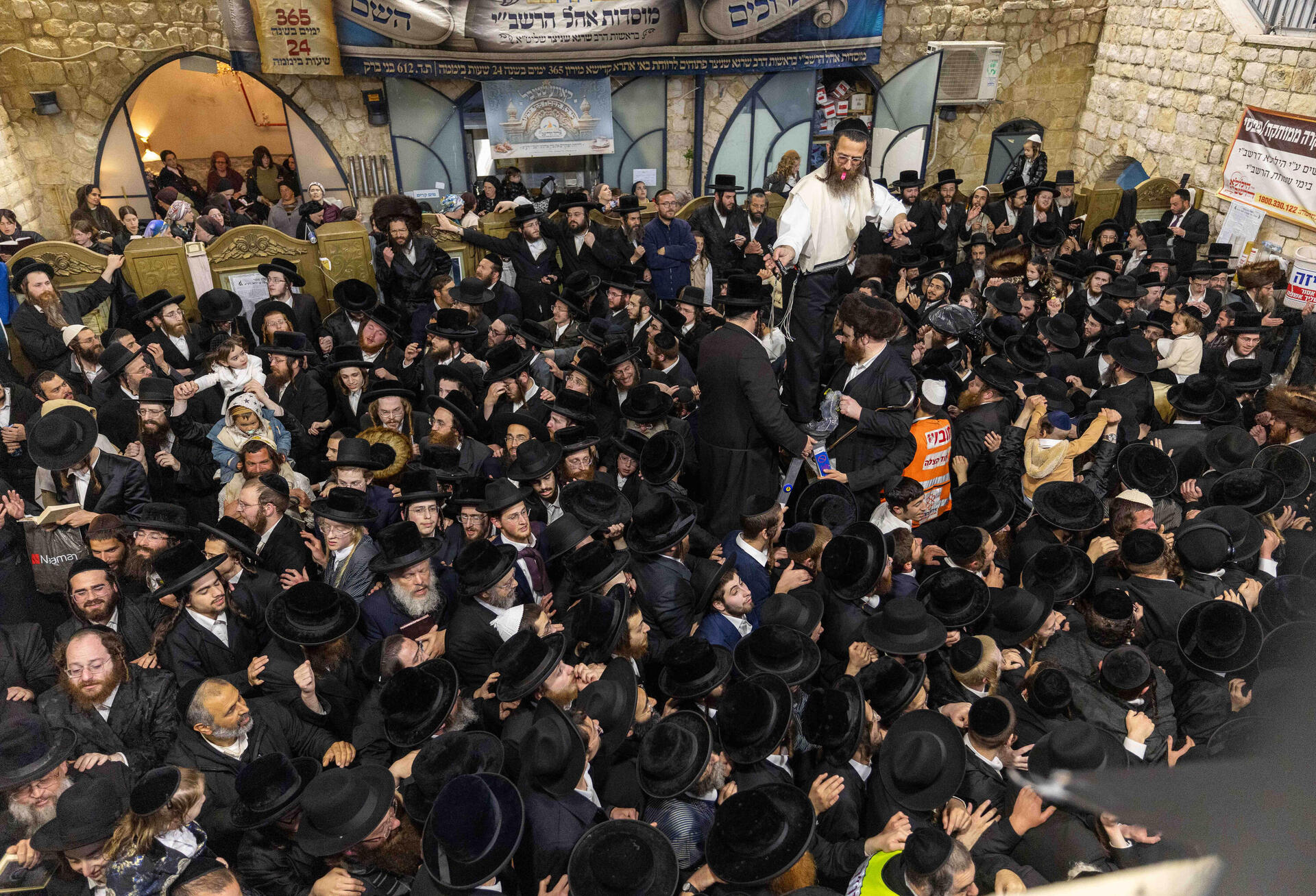 הילולת הרשב"י בהר מירון  