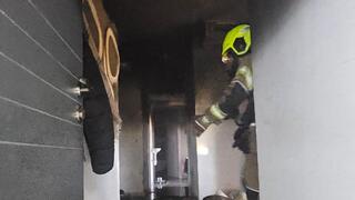 אישה חולצה במצב אנוש משריפה בשכונת נווה יעקב בירושלים