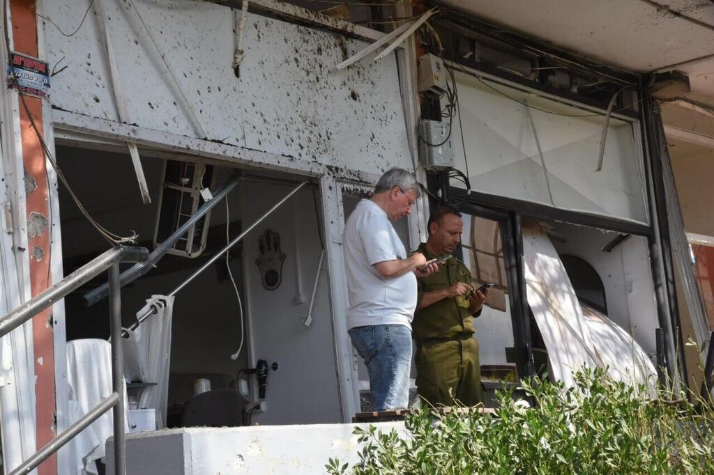 זירת הפגיעה בקריית שמונה - תיעוד ההרס לאחר מטח הרקטות מלבנון