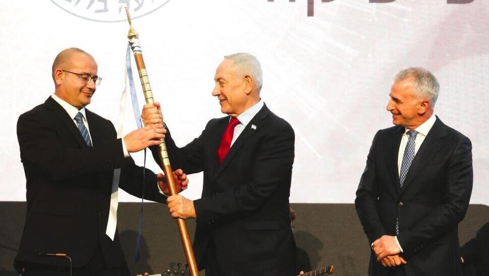 מחיר הכישלון, ושאלת האחריות: גופמן הראה את הדרך לבכירים שעסקו בהפלת המשטר באיראן