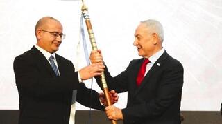 בנימין נתניהו ורומן גופמן