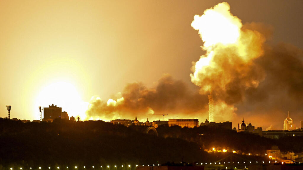 Photo: Eugene Kotenko/AFP מתקפה של רוסיה על קייב אוקראינה
