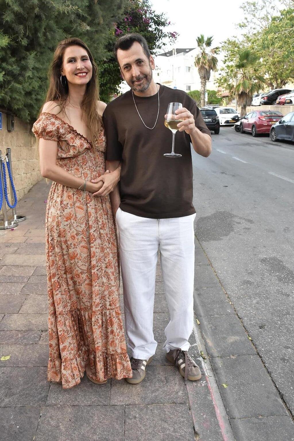 יבש או חצי יבש? גיא לרר ואשתו הדס (צילום: אמיר מאירי) חתונה נריה קראוס
