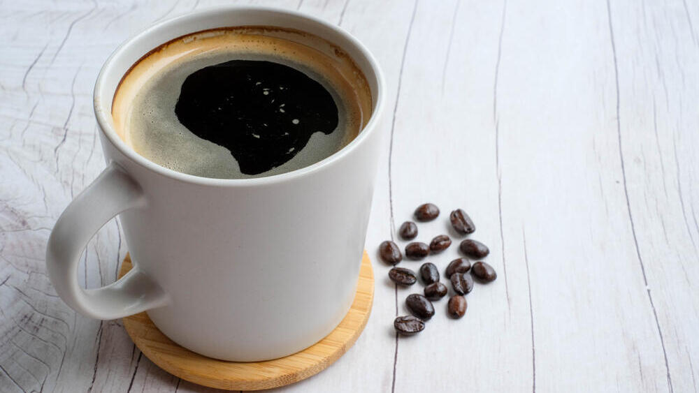 Coffee will help, but don't overdo it (Photo: Shutterstock) אמריקנו