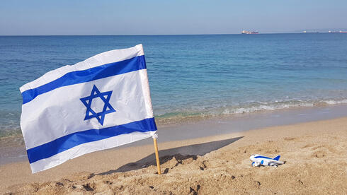התיירים לא חוזרים