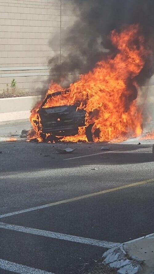 רכב התפוצץ בנתיבי איילון
