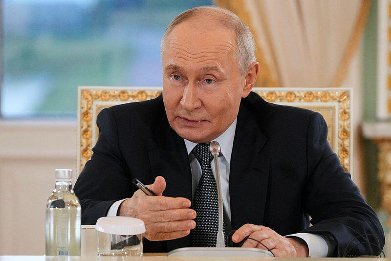 Russian President Vladimir Putin (Photo: Dmitri Lovetsky/Pool via REUTERS) פוטין בפורום הכלכלי
