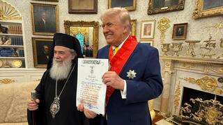 Patriarch Theophilos III of Jerusalem meets US President Donald Trump in Washington 