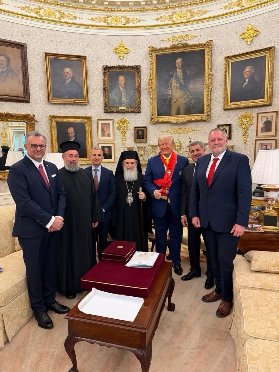 Patriarch Theophilos III of Jerusalem meets US President Donald Trump in Washington Patriarch Theophilos III of Jerusalem meets US President Donald Trump in Washington