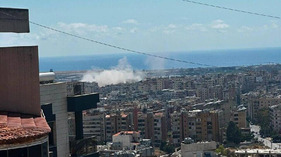 איראן מאיימת לאחר התקיפה בדאחייה: "הביטו הלילה לשמיים בשטחים הכבושים"