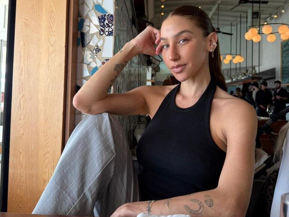 "ריאליטי זה לא כמו סרט או ספר. זה מהיר, זה כמו סמים" (צילום: פרטי) שני גולדשטיין עבור הברזייה