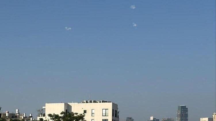 יירוטים בשמי גוש דן