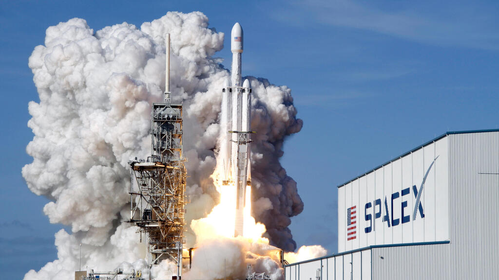 SpaceX (Photo: John Raoux\AP) ספייס X