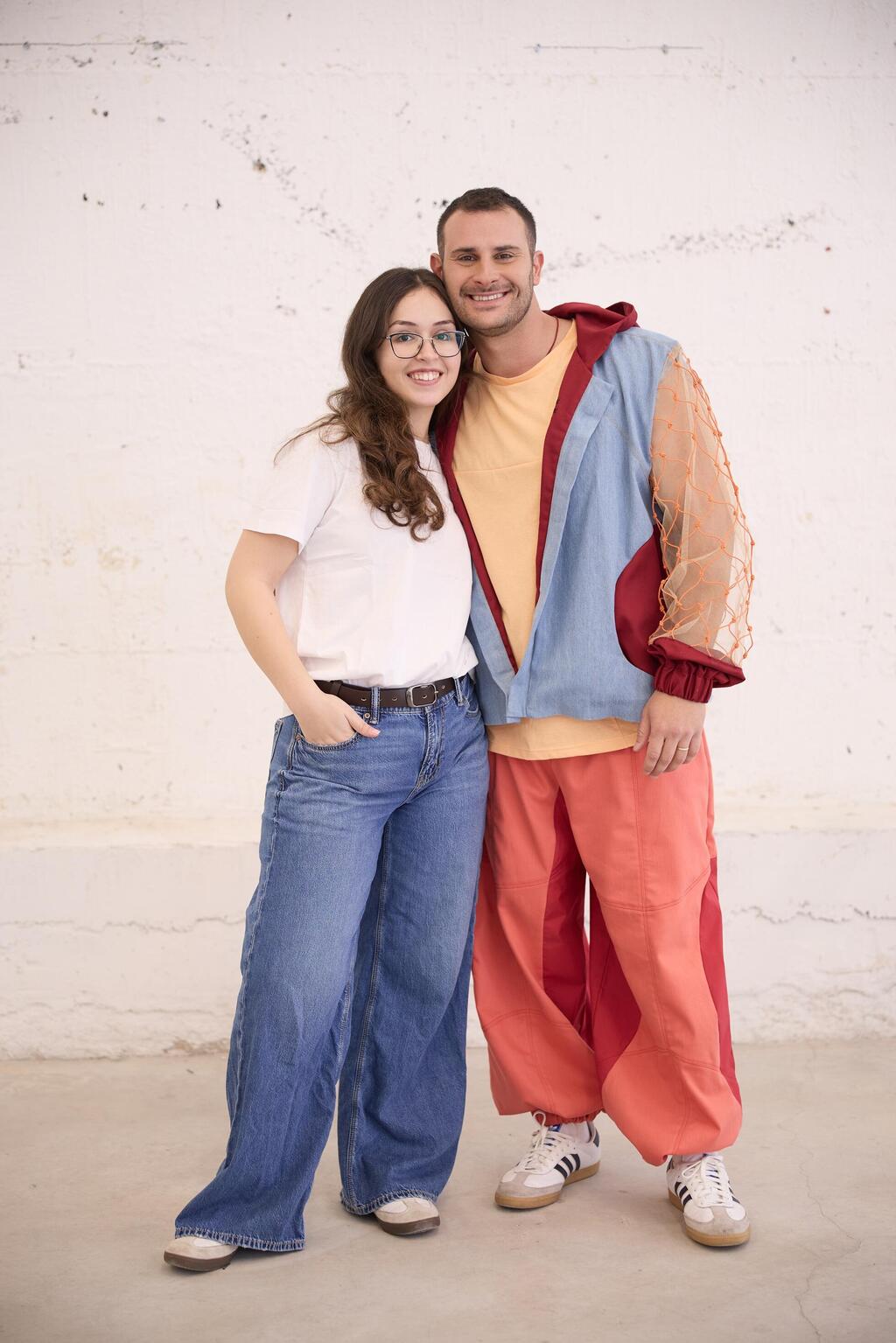 Alon Hindi in a design by Tamara Zarviv (Photo: Michal Sharon) אלון הינדי ותמרה זרביב, מתוך פרויקט "מורפוזה"