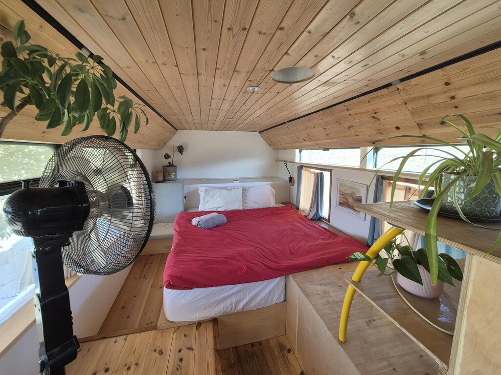The bedroom (Photo: Assaf Kamar) חדר השינה