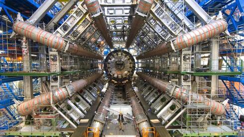 מאיץ החלקיקים CERN