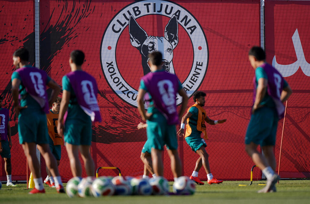 Iran national team training (Photo: REUTERS/Victor Medina) אימון נבחרת איראן