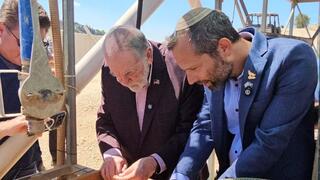 שגריר ארה"ב בביקור בשילה הקדומה