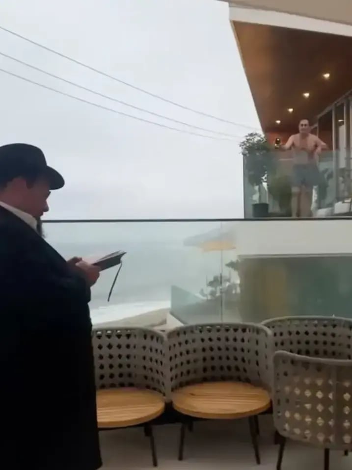 The rabbi and his harassing neighbor (Photo: California Post) הרב ושכנו המטריד
