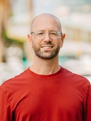 Yair Grindlinger, CEO and co-founder of Surf AI 