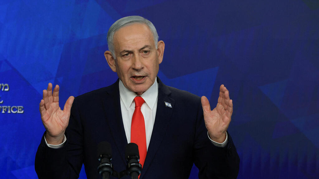 יד אחת מדליפה, השנייה חוקרת: כך הפכה לשכת נתניהו את הסודות לאמצעי שליטה