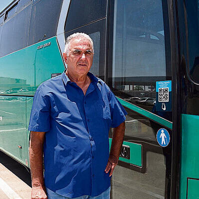 הנהג הוותיק מאיר עשור