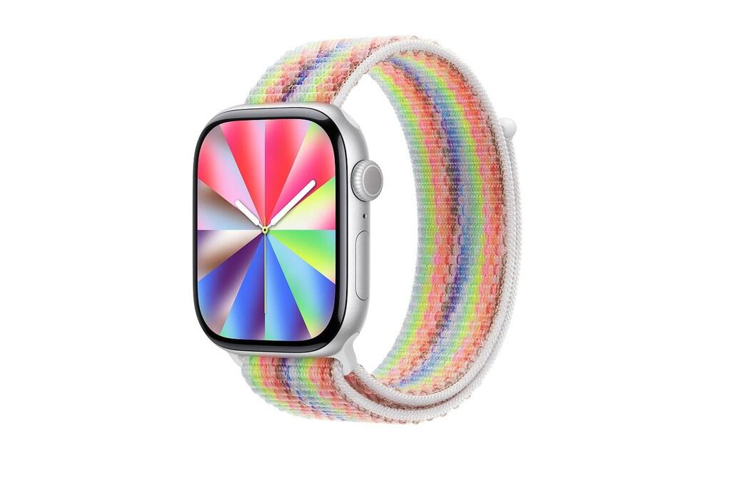 Photo: Apple שעון אפל ווטש עם הרצועה Pride Edition
