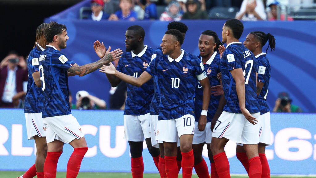 Mbappe celebrates (Photo: FRANCK FIFE / AFP) אמבאפה וכוכבי צרפת חוגגים