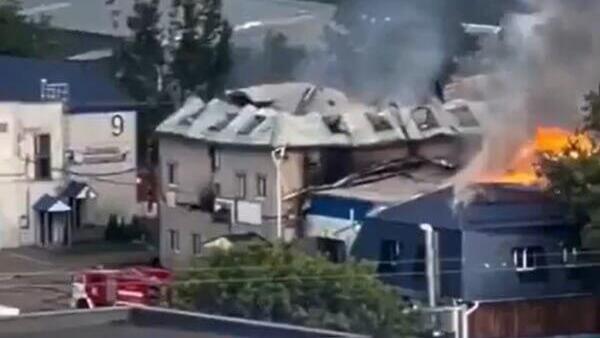  Explosions at oil facility 