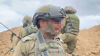 הפצוע בלבנון הסתער בעבר בידיים חשופות על מחבל