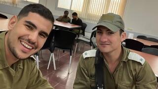 המג״ד דור בן שמחון  וחברו רס״ן גיא נזרי