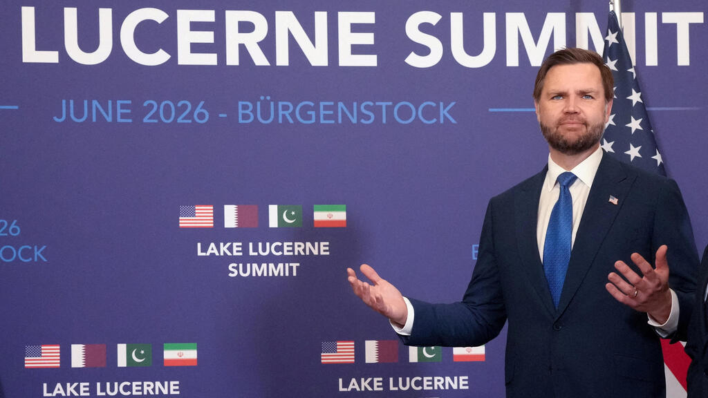Vice President JD Vance at the US-Iran talks in Switzerland (Photo: Nathan Howard / Pool / AFP) פסגת שיחות איראן- ארה"ב בשווייץ