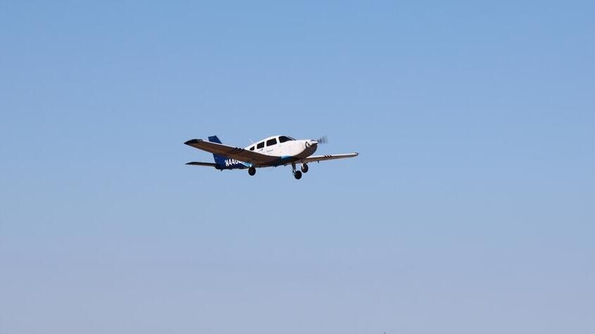 מטוס פייפר PA 28