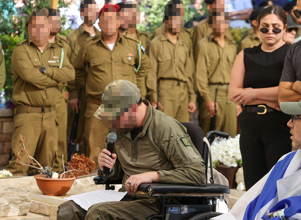 Former battalion commander who was injured in Lebanon eulogizes: 'You were among those who saved me' (Photo: Ido Erez) הלווייתו של סמ"ר ליאב כבביה ז"ל