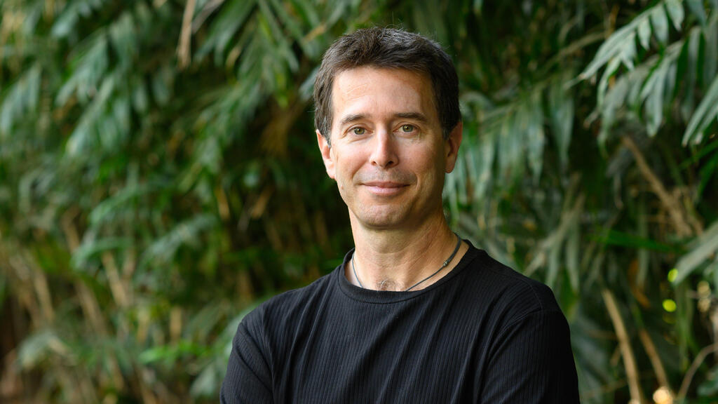 Prof. Rotem Sorek (Photo: Weizmann Institute of Science) פרופ' רותם שורק