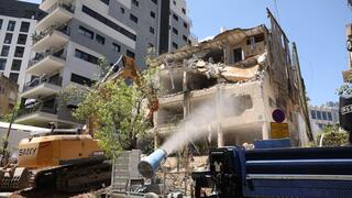 הריסה במסגרת התחדשות עירונית בשכונת חרוזים ברמת גן