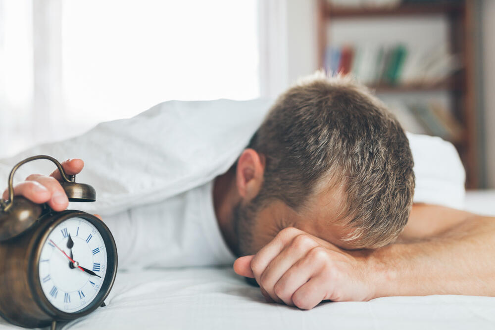 Sleep is the body’s charging point. No wonder it affects metabolism too (Photo: Shutterstock) חוסר שינה נדודי שינה עייפות