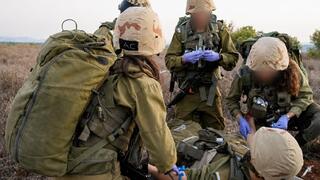 תירגול טיפול בפצוע בשטח לחימה