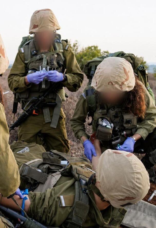 תירגול טיפול בפצוע בשטח לחימה