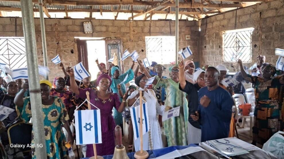 Nigerian Christian Midwives Hold Prayer Session for Israel 