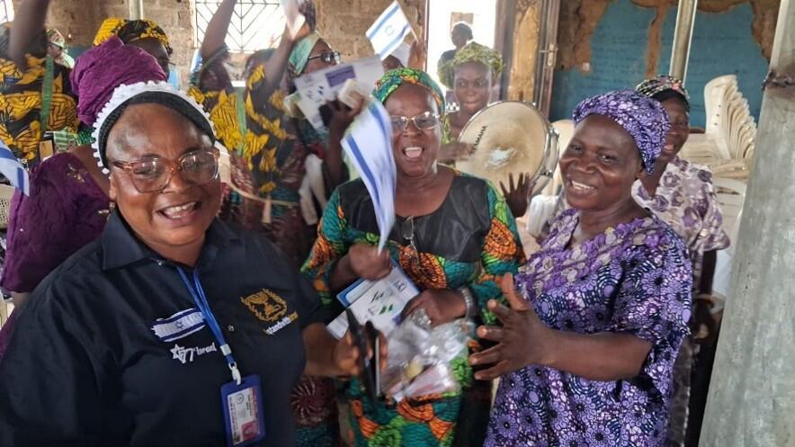 Nigerian Christian Midwives Hold Prayer Session for Israel 