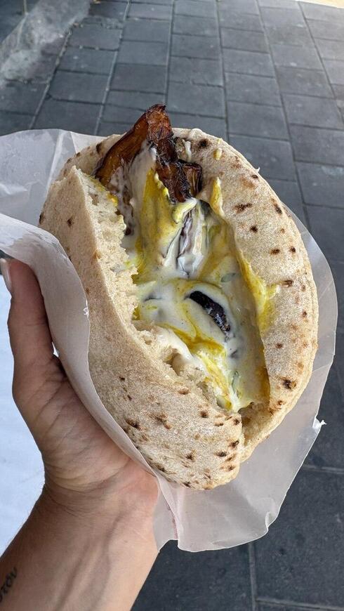 מנת סביח במזנון סביח המקורי